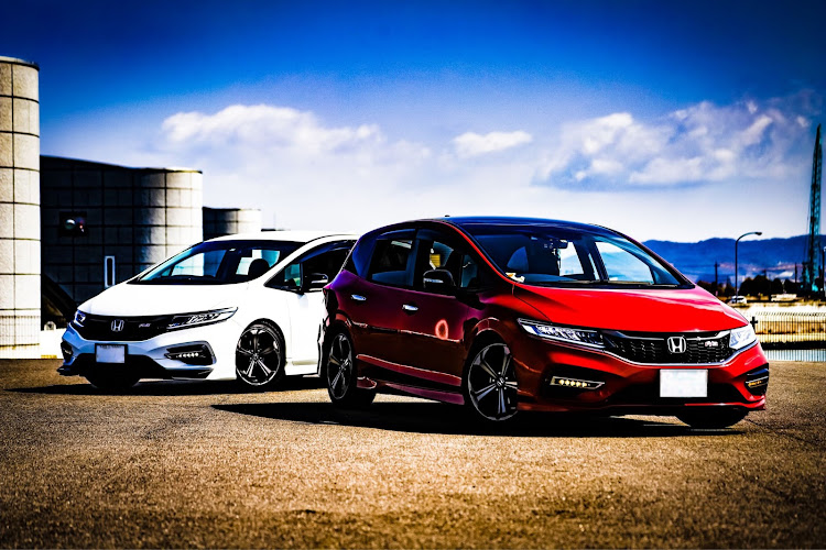 ジェイドのHONDA・無限・JADEに関するカスタム事例の投稿画像1枚目