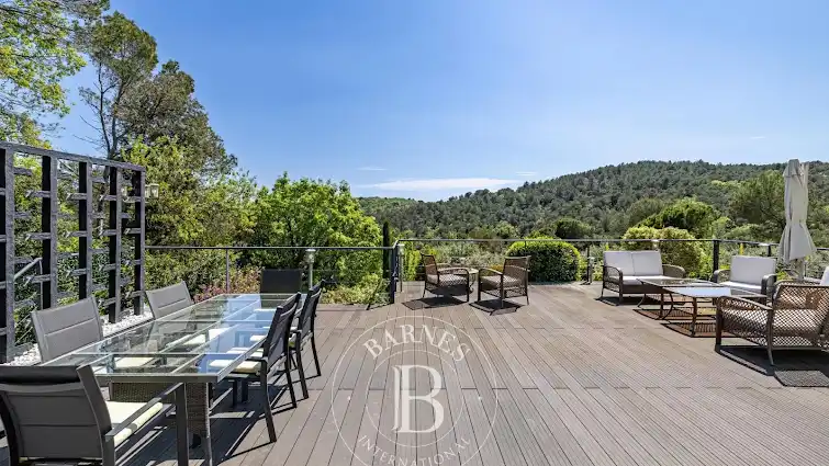 House with pool and terrace - photo 4
