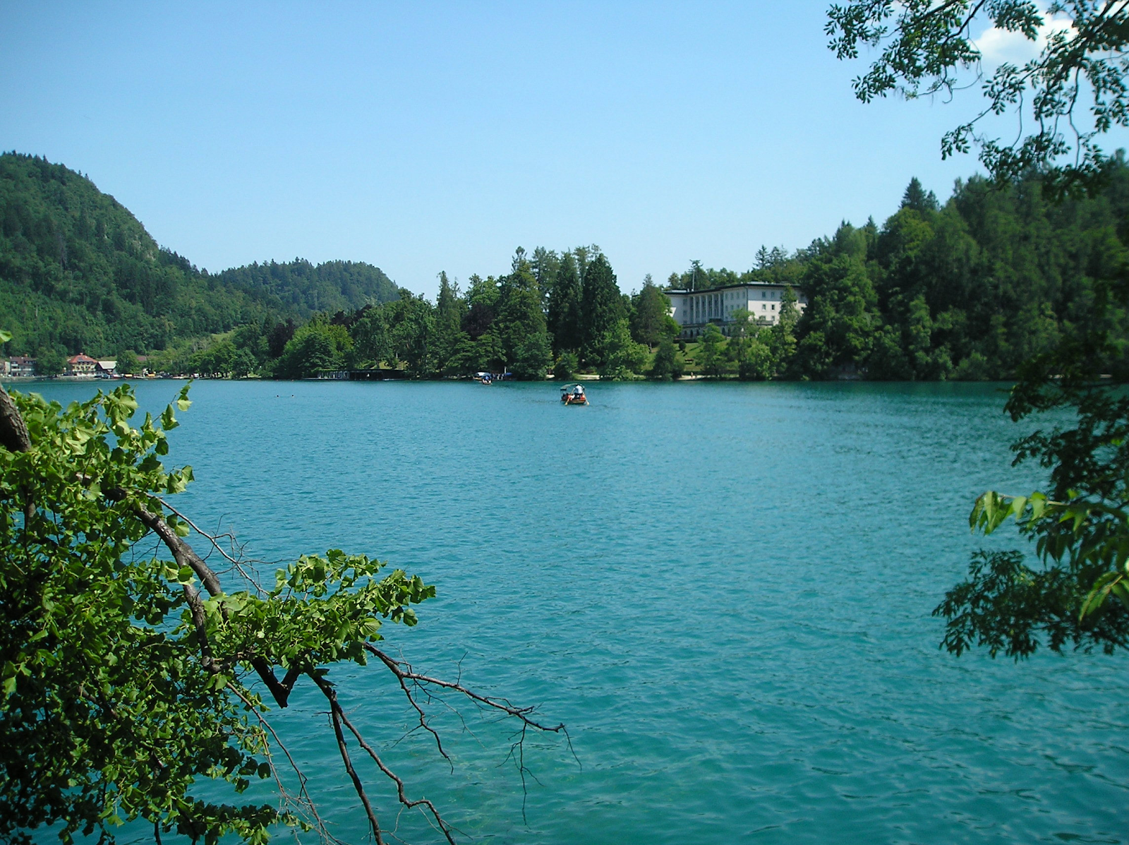lake-bled, slovenia, travel, wikimedia