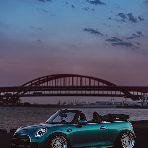 ミニ コンバーチブル JCW