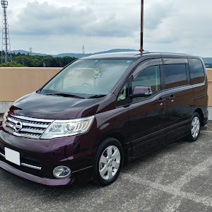 セレナ C25型