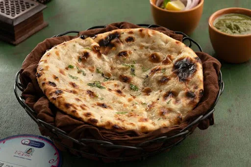 Amritsari Kulcha