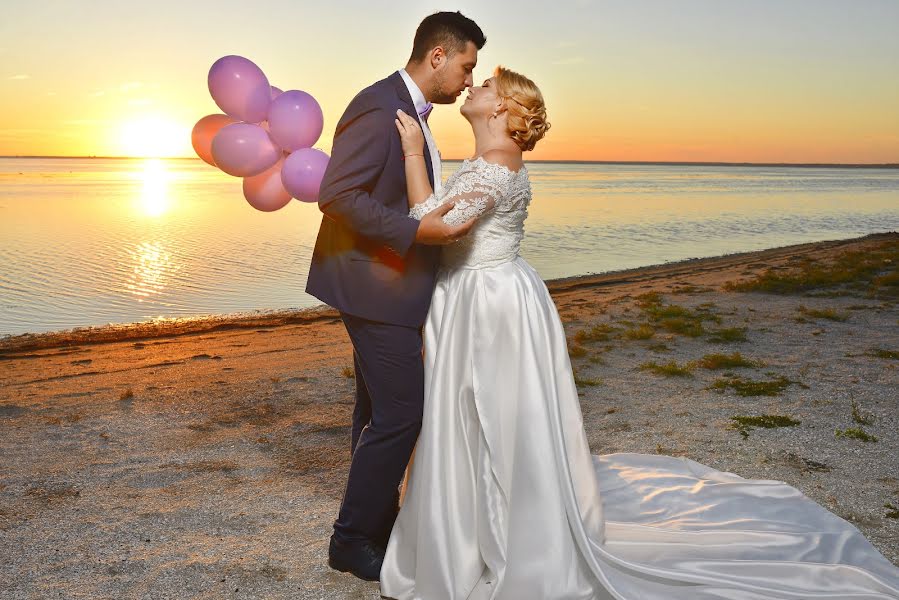 Fotógrafo de casamento Andrey Talan (andretal). Foto de 16 de outubro 2018