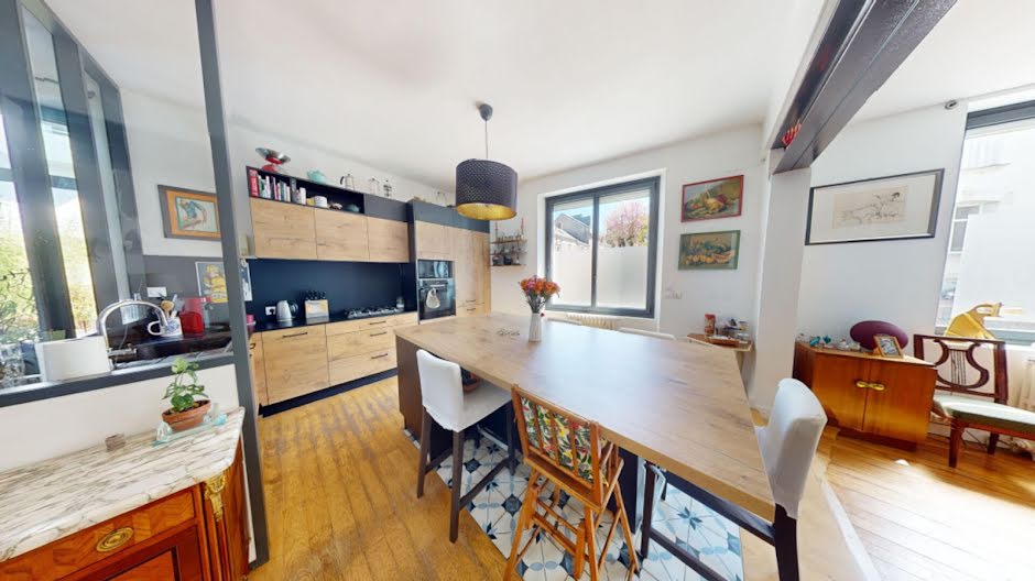 Vente maison 5 pièces 103.76 m² à Nantes (44000), 529 900 €