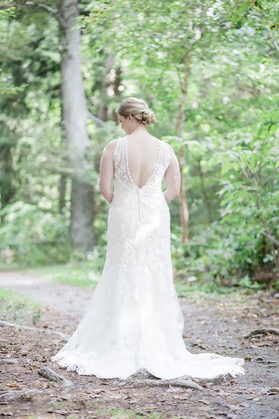 Wedding photographer Jessie Holley (jessieholley). Photo of 1 July 2019