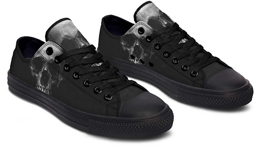 Title 7, Fashion Print Couple Low-Top Canvas Shoes. Comf...