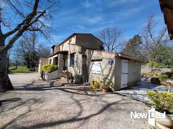 maison à Mons (83)