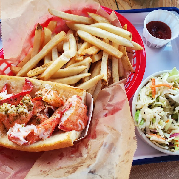 Gluten-Free Lobster Rolls at Luke's Lobster