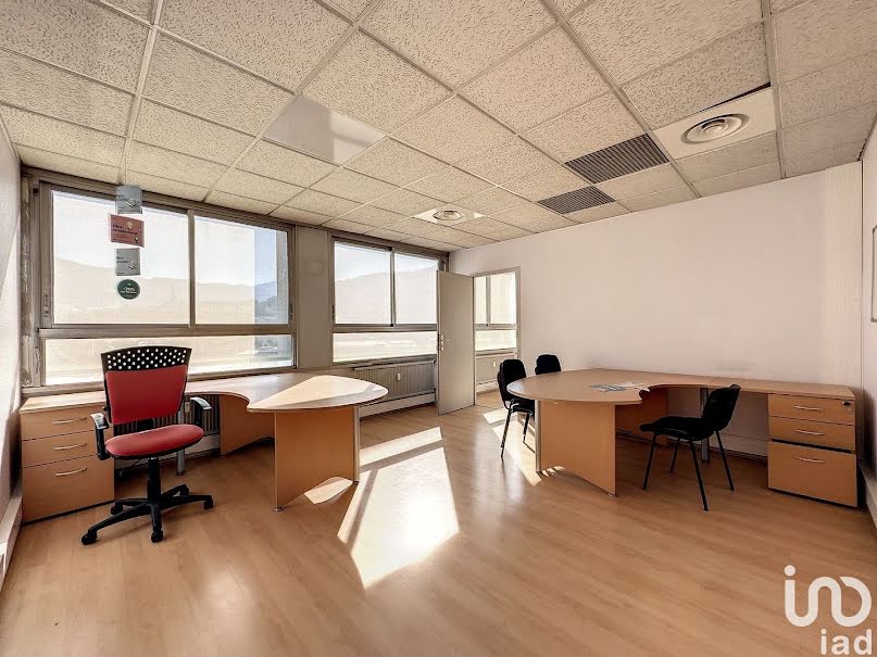 Vente locaux professionnels  642 m² à Annecy (74000), 2 022 300 €