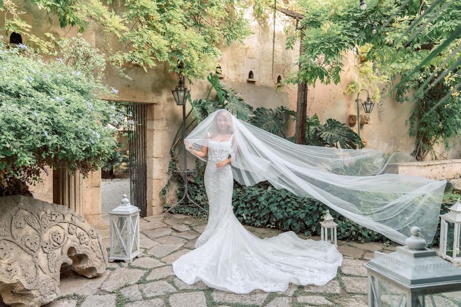 Photographe de mariage Yana Levicka (yanal29). Photo du 15 octobre 2023