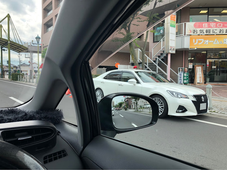 ウィッシュのドライブ・覆面？こんな所にも・心臓に悪い‼︎に関するカスタム事例の投稿画像1枚目