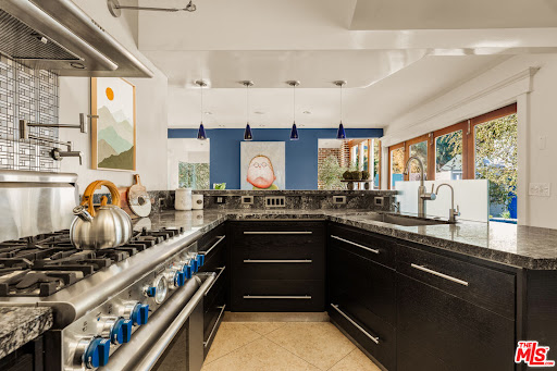 Maison avec terrasse 4