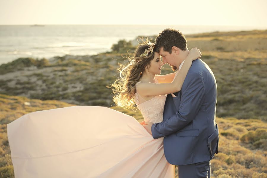 Fotografo di matrimoni Metin Otu (metotu). Foto del 3 luglio 2018