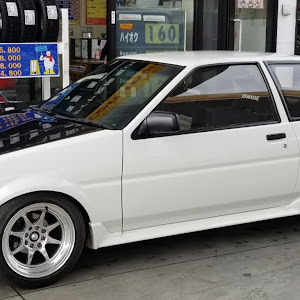 カローラレビン AE86