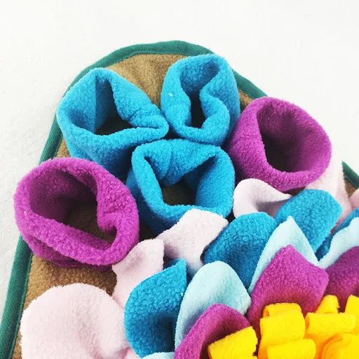 Dog Sniffing Mat Puzzle Toys Dog Nose Work Blanket Nose Smell Training Sniffing Pad Food Slow Dispensing Feeder Intellig