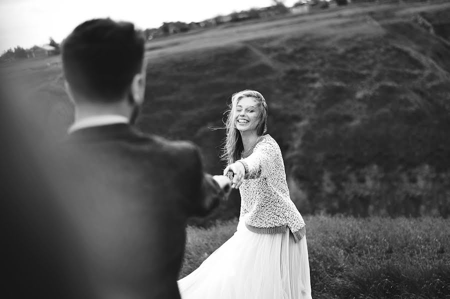 Wedding photographer Valentina Pakosh (pakoshvalentina). Photo of 27 July 2016