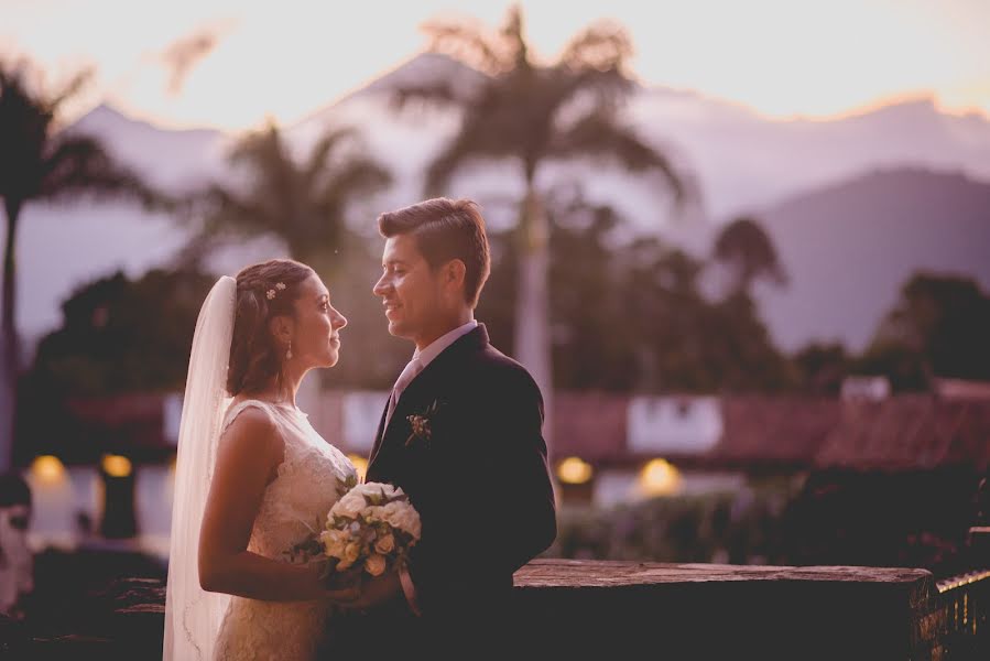 Fotógrafo de casamento Abi De Carlo (abidecarlo). Foto de 9 de maio 2022