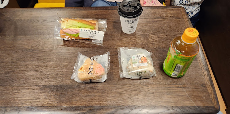 パンくんの兄貴さんが投稿したキャンピングカー・うなぎの駅・道の駅・温泉・ゆっくり走ろう鹿児島に関するカスタム事例の投稿画像2枚目