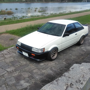 カローラレビン AE86