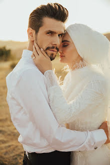 Fotógrafo de casamento Emre Güveri (dogawedding). Foto de 13 de setembro 2021