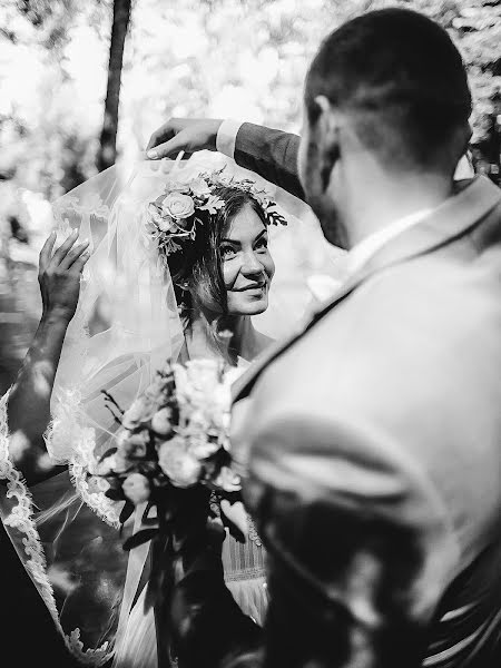 Fotógrafo de bodas Maks Pyanov (maxwed). Foto del 4 de diciembre 2018