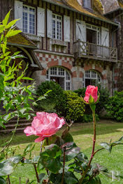 manoir à Aubepierre-Ozouer-le-Repos (77)