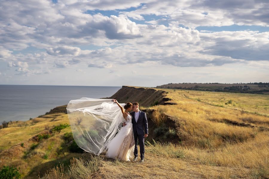 Wedding photographer Ulyana Yurchenko (ulli). Photo of 15 December 2022