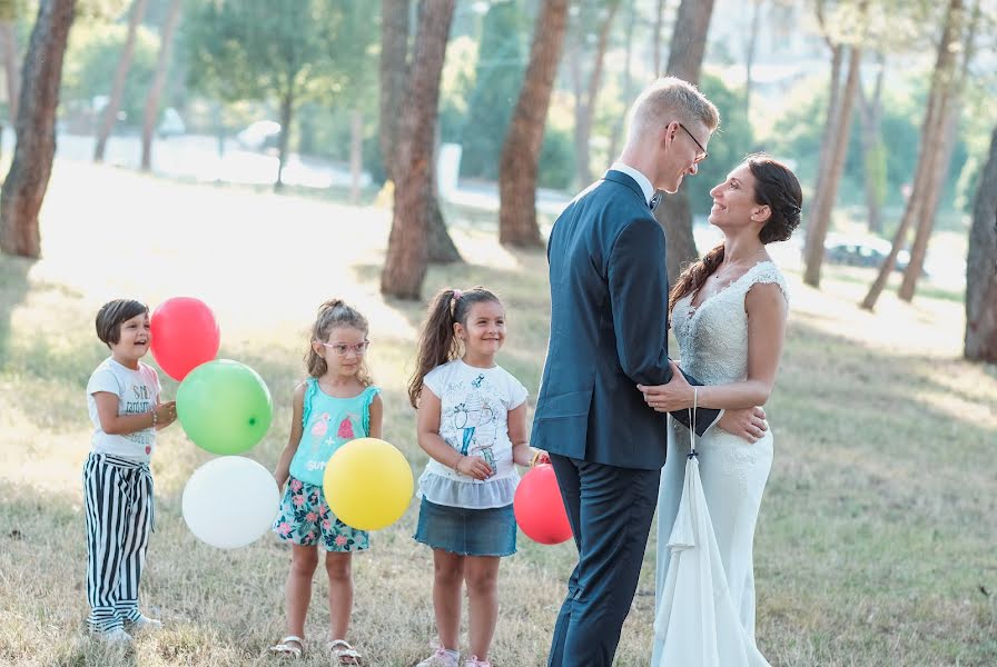 Fotógrafo de casamento Domenico Guardabascio (9apfbml). Foto de 14 de novembro 2022