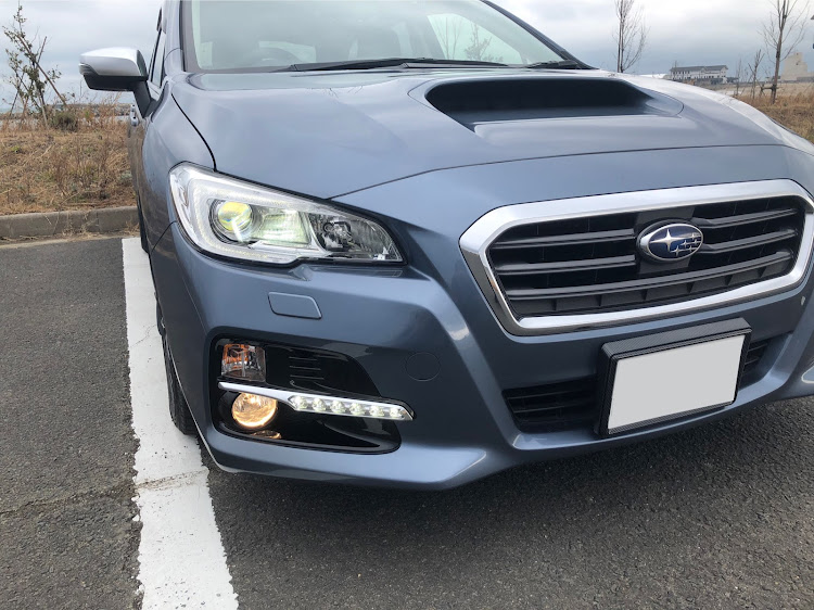 レヴォーグのLEDデイライト・今年もよろしくお願いしますに関するカスタム事例の投稿画像1枚目
