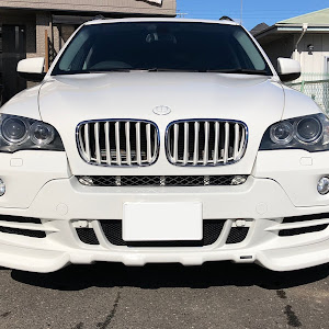 X5 E70