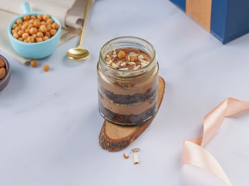 Chocolate Praline Mini Jar Cake