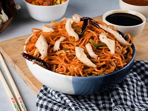 Chicken Schezwan Hakka Noodles