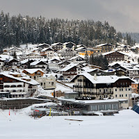 paese innevato di 