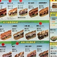 Subway 潛艇堡(新五泰運動中心店)