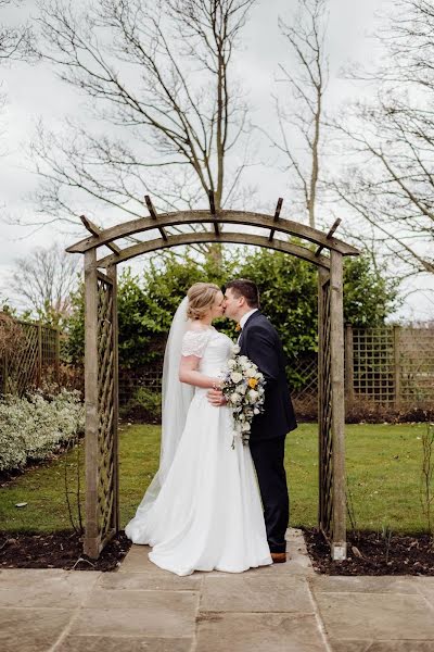 Wedding photographer Jenna Hinchliffe (jennakathleenph). Photo of 1 July 2019