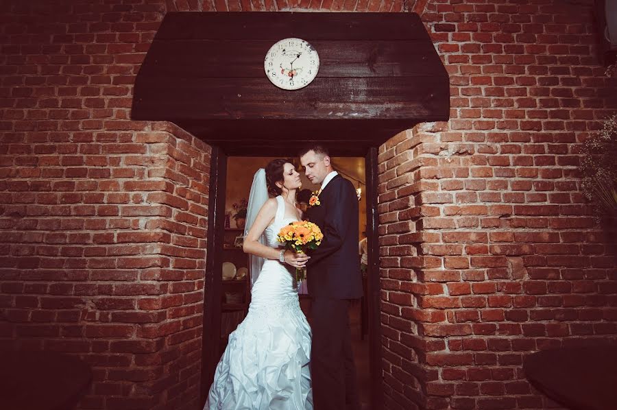 Esküvői fotós Irina Zubkova (retouchirina). Készítés ideje: 2013 november 6.