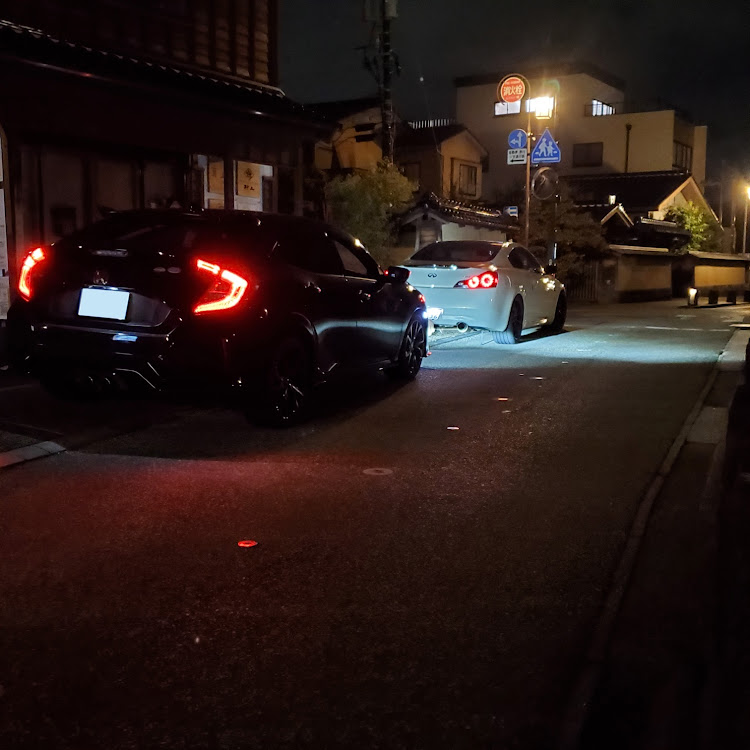 シビックのパーツ売ってください・Fk7・V36・夜ドライブ・シビックに関するカスタム事例の投稿画像1枚目