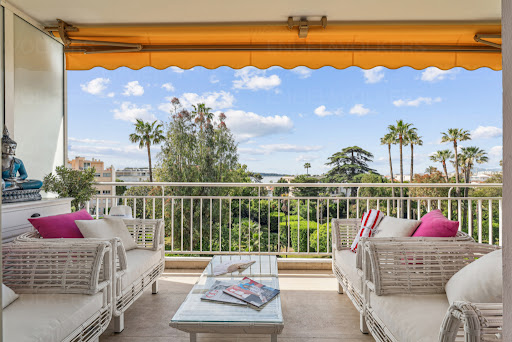 Appartement avec terrasse 1