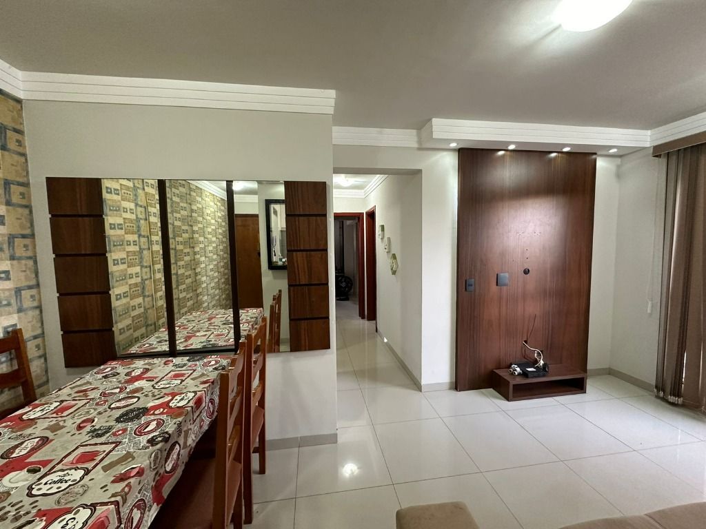 Apartamento à venda, 67 m² por R$ 300.000,00 - Mercês - Uberaba/MG