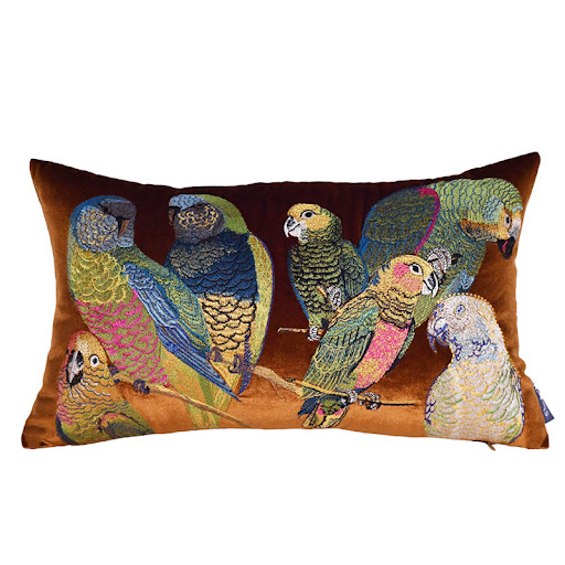 Title 16, Model House Parrot Relying Bag Light Luxury Mod...
