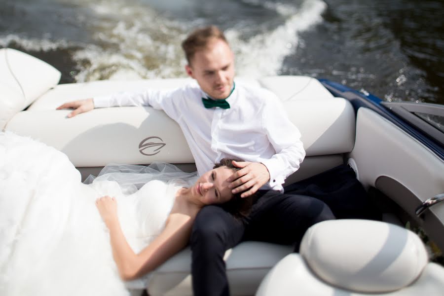 結婚式の写真家Evgeniy Yakushev (eugenecouchee)。2014 7月25日の写真