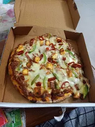 Hotknot Pizza photo 4