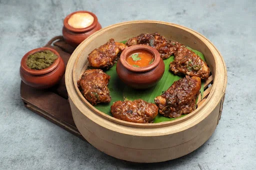 Chicken Manchurian Momos (6 pieces)