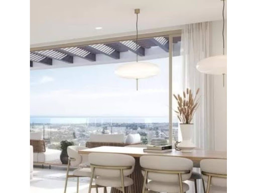 Appartement avec terrasse et piscine 1