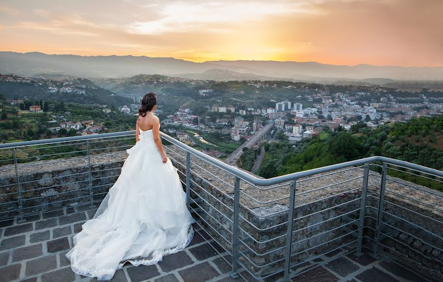 Wedding photographer Roberto Schiumerini (schiumerini). Photo of 29 March 2017