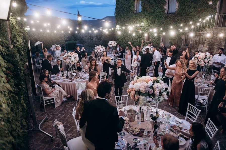 Fotógrafo de casamento Sergey Skripnik (sergeyskripnik30). Foto de 21 de dezembro 2019