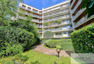 Apartment with terrace 19