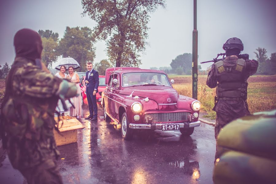 Fotograf ślubny Monika Kutkowska (fotokutkowska). Zdjęcie z 9 grudnia 2016