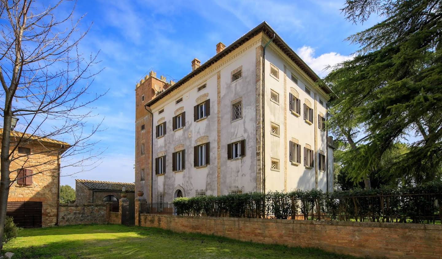 Villa with garden Montepulciano