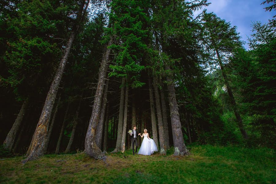 Svadobný fotograf Max Butuc (ralucabalan). Fotografia publikovaná 22. augusta 2019